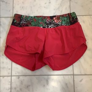 Lululemon pink shorts size 2